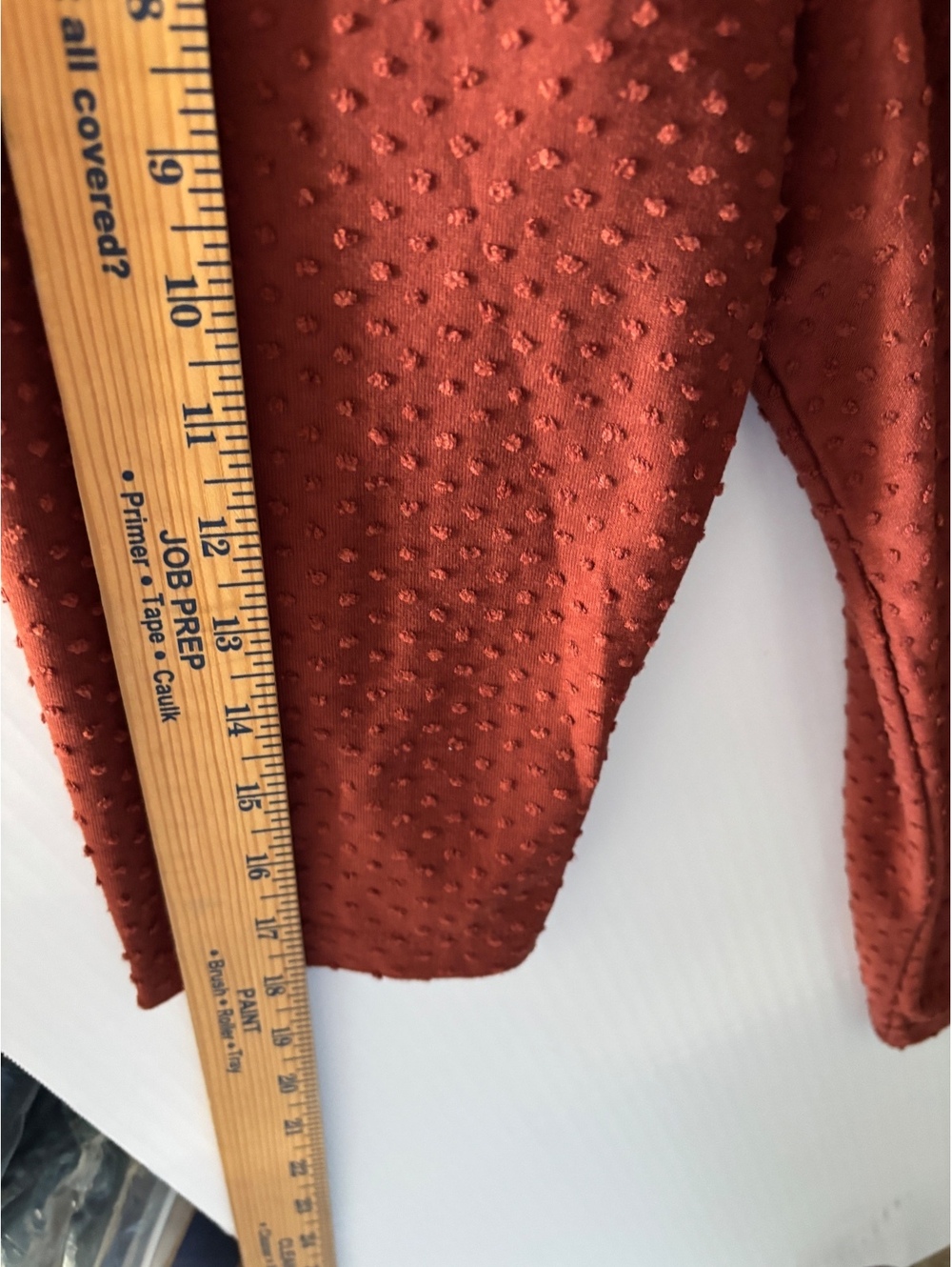 Rochelli Women's 2X Rust Textured 3/4 Sleeve Top with Decorative Cutouts - Picture 6 of 7